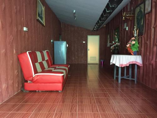 Imagen de la habitación del Hotel Baan Suan Nimmano Resort Suanphung. Foto 5