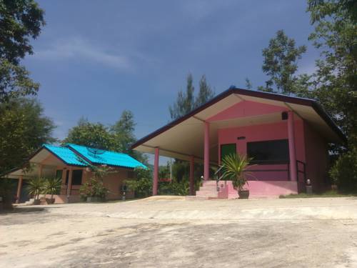 Imagen de la habitación del Hotel Baan Suan Nimmano Resort Suanphung. Foto 12