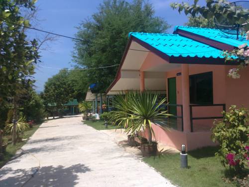 Imagen de la habitación del Hotel Baan Suan Nimmano Resort Suanphung. Foto 16