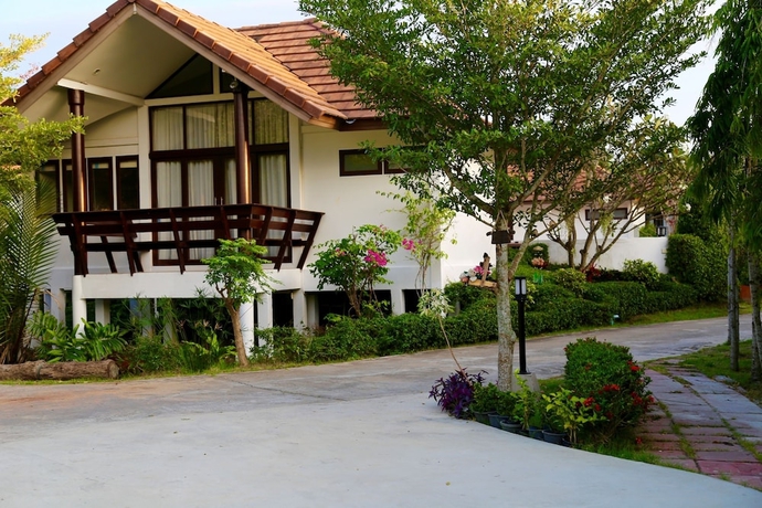 Imagen de la habitación del Hotel Baan Suan Nuanta. Foto 14