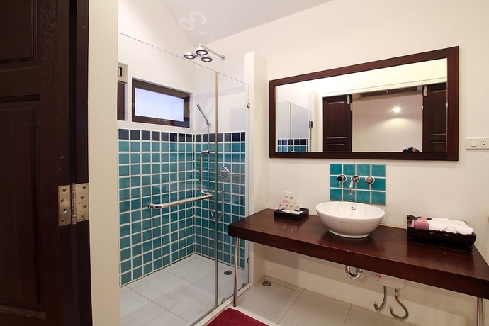 Imagen de la habitación del Hotel Baan Suan Nuanta. Foto 17