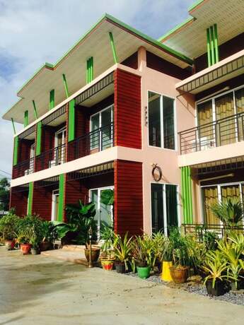 Imagen general del Hotel Baan Suan Punpaka Resort. Foto 2