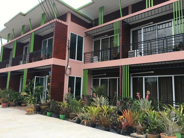 Imagen general del Hotel Baan Suan Punpaka Resort. Foto 6