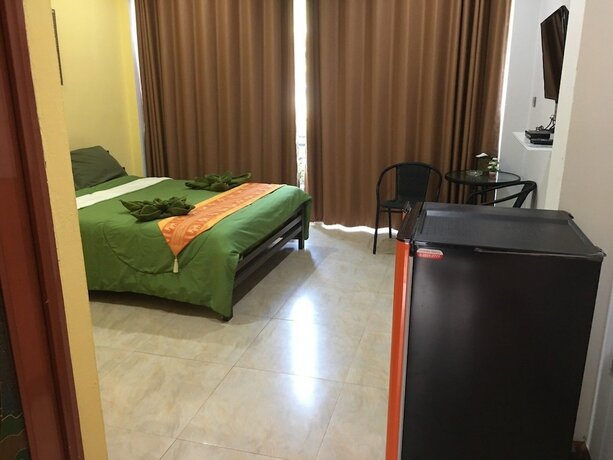 Imagen de la habitación del Hotel Baan Suan Punpaka Resort. Foto 23