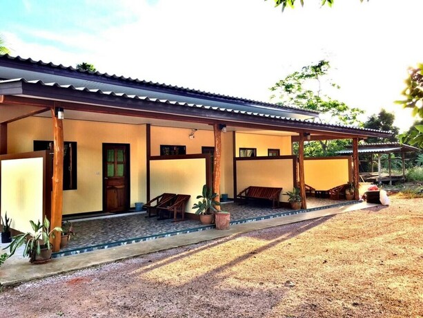 Imagen general del Hotel Baan Suan Resort. Foto 5