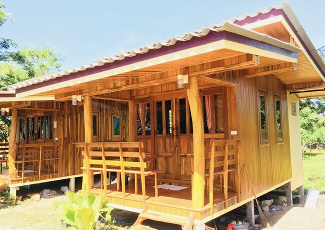 Imagen de la habitación del Hotel Baan Suan Resort. Foto 10