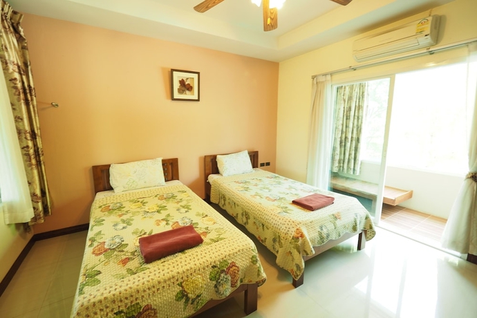 Imagen de la habitación del Hotel Baan Suan Resort Juree Punsuk. Foto 6