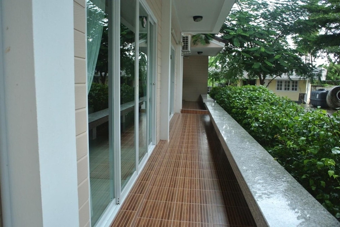 Imagen de la habitación del Hotel Baan Suan Resort Juree Punsuk. Foto 9