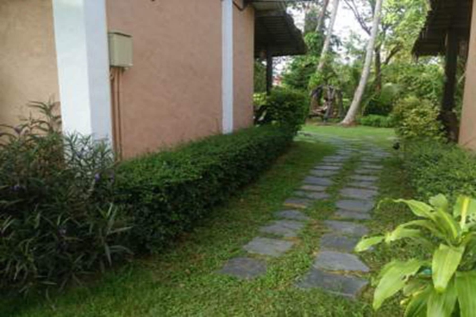 Imagen de los exteriores del Hotel Baan Suan Rim Klong. Foto 12