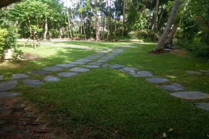 Imagen de los exteriores del Hotel Baan Suan Rim Klong. Foto 14