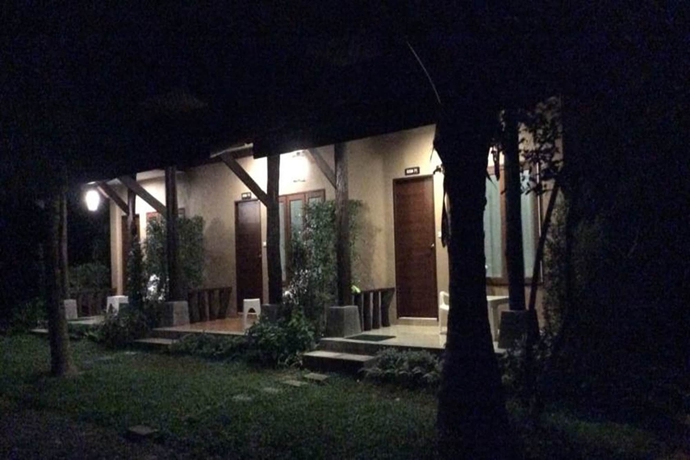 Imagen de los exteriores del Hotel Baan Suan Rim Klong. Foto 16
