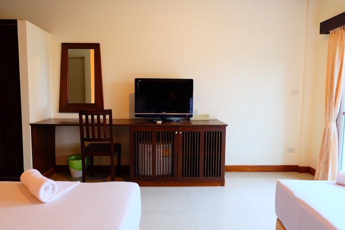 Imagen de la habitación del Hotel Baan Suanphet Resort. Foto 14