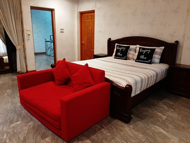 Imagen de la habitación del Hotel Baan Sudrak Pool Villa Hua Hin. Foto 21