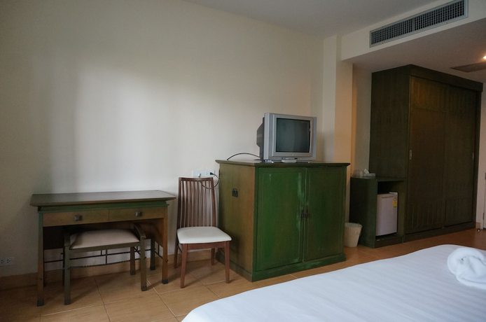 Imagen de la habitación del Hotel Baan Suksiri. Foto 5
