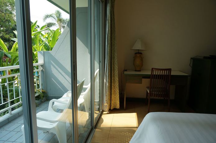 Imagen de la habitación del Hotel Baan Suksiri. Foto 13
