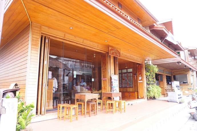 Imagen de los exteriores del Hotel Baan Supichaya. Foto 11