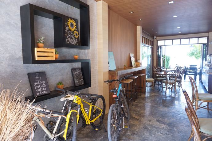 Imagen del bar/restaurante del Hotel Baan Supichaya. Foto 4