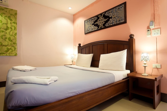 Imagen de la habitación del Hotel Baan Sutra Guesthouse. Foto 14