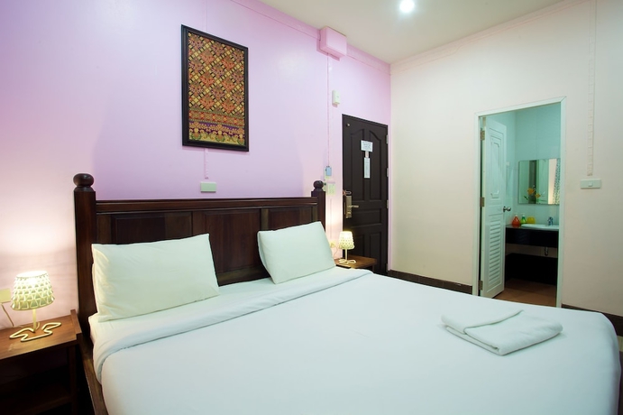 Imagen de la habitación del Hotel Baan Sutra Guesthouse. Foto 17