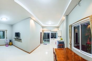 Imagen de la habitación del Hotel Baan Tah On The Sea. Foto 12