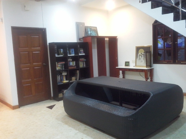 Imagen de los interiores del Hotel Baan Talay Homestay By The Beach. Foto 14