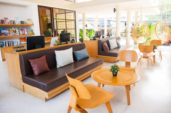Imagen de los interiores del Hotel Baan Talay Resort. Foto 11