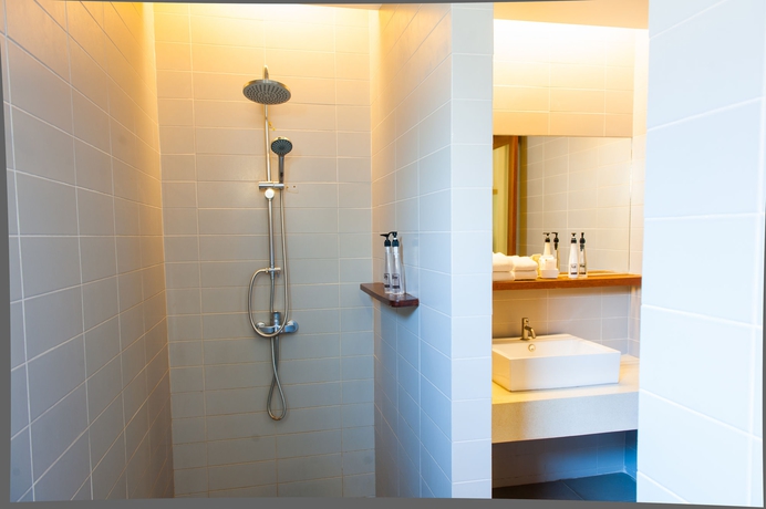 Imagen de la habitación del Hotel Baan Talay Resort. Foto 3