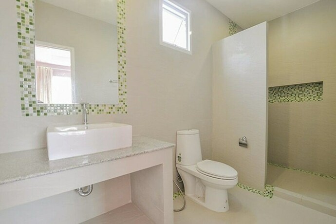 Imagen de la habitación del Hotel Baan Taradon By Puppap. Foto 19