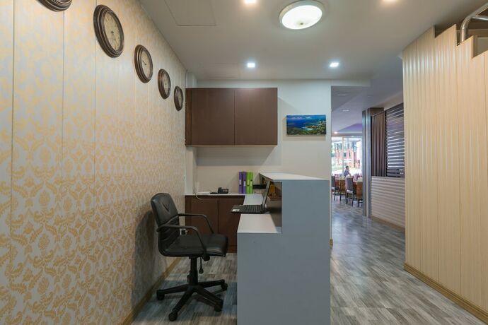 Imagen general del Hotel Baan Thai Beach Side Residence. Foto 11