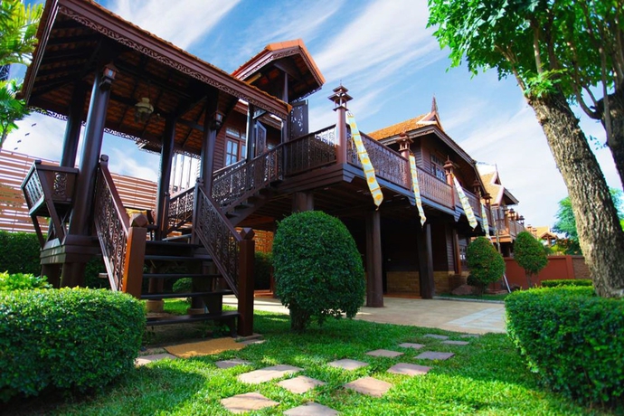 Imagen de los exteriores del Hotel Baan Thai Lanna Pattaya. Foto 17