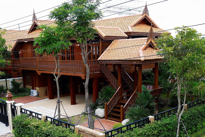 Imagen de los exteriores del Hotel Baan Thai Lanna Pattaya. Foto 18