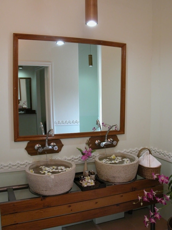 Imagen de la habitación del Hotel Baan Thai Resort. Foto 14