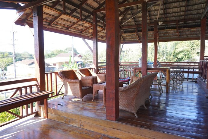 Imagen general del Hotel Baan Thai Samuckee Chiangkhan. Foto 18