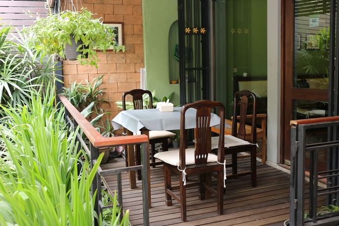 Imagen del bar/restaurante del Hotel Baan Thalang @ Chiang Mai. Foto 5