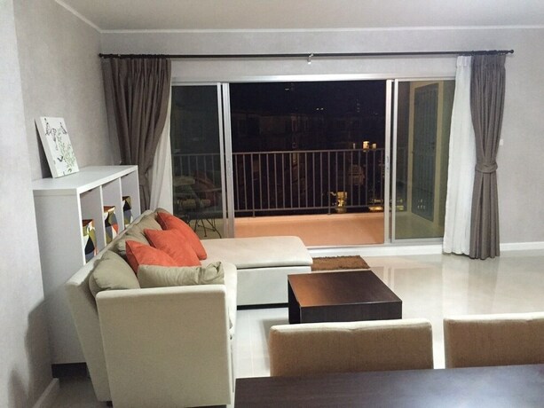 Imagen de la habitación del Hotel Baan Thew Lom By Woranan. Foto 18