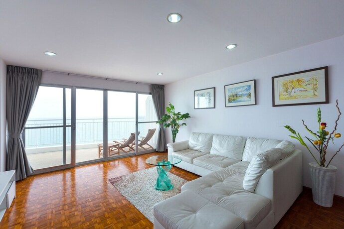 Imagen de la habitación del Hotel Baan Tiewklurn Beachfront Condomium. Foto 14