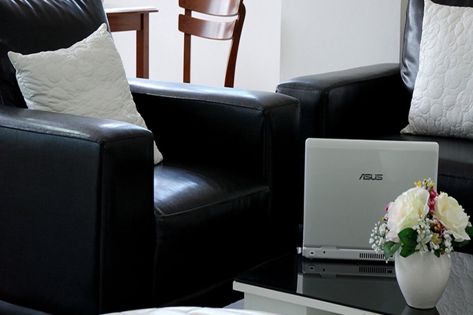 Imagen de los interiores del Hotel Baan Ton Mai Apartment. Foto 13