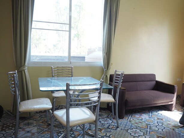 Imagen de la habitación del Hotel Baan Tukta. Foto 30