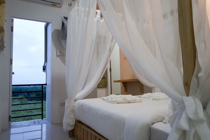 Imagen de la habitación del Hotel Baan Urt Suratthani Airport. Foto 5