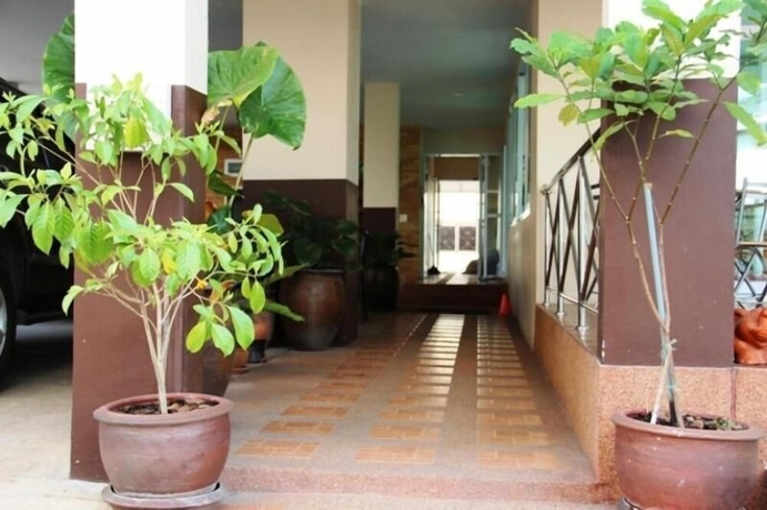 Imagen de los interiores del Hotel Baan Vor Sumongkol Services Apartment. Foto 16
