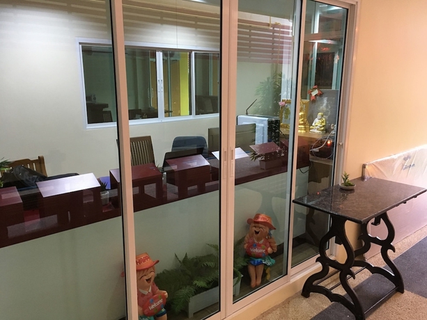 Imagen de los interiores del Hotel Baan Wanchart Bangkok Residences. Foto 17