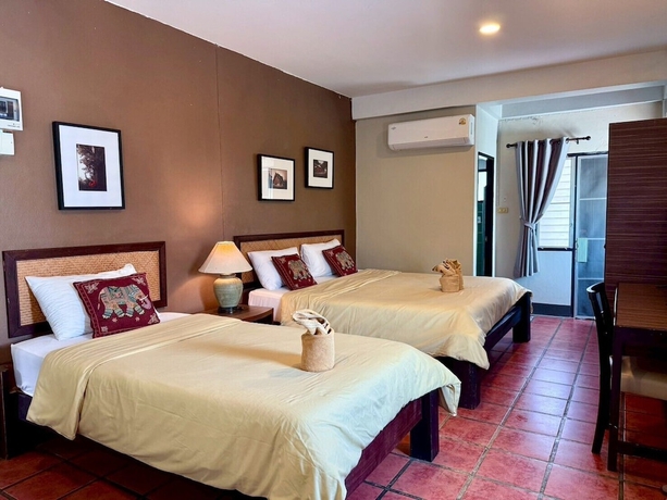 Imagen de la habitación del Hotel Baan Warabordee. Foto 6