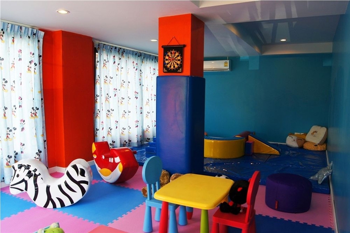 Imagen de los interiores del Hotel Baan Yuree Resort and Spa. Foto 3