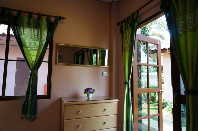 Imagen de la habitación del Hotel Baan Yusabai. Foto 6