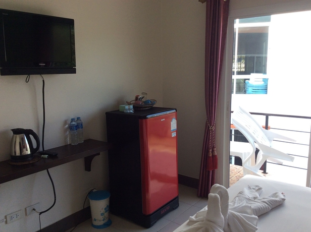 Imagen de la habitación del Hotel Baan Yuyen Karon Guesthouse. Foto 4