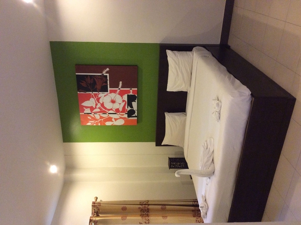 Imagen de la habitación del Hotel Baan Yuyen Karon Guesthouse. Foto 5