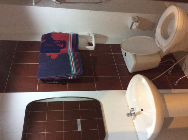 Imagen de la habitación del Hotel Baan Yuyen Karon Guesthouse. Foto 7