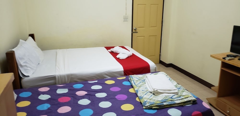 Imagen de la habitación del Hotel Baan Yuyuen. Foto 13