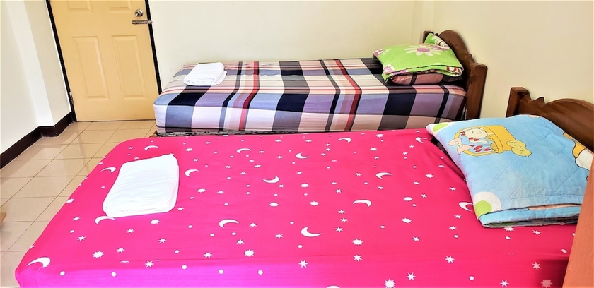 Imagen de la habitación del Hotel Baan Yuyuen. Foto 16