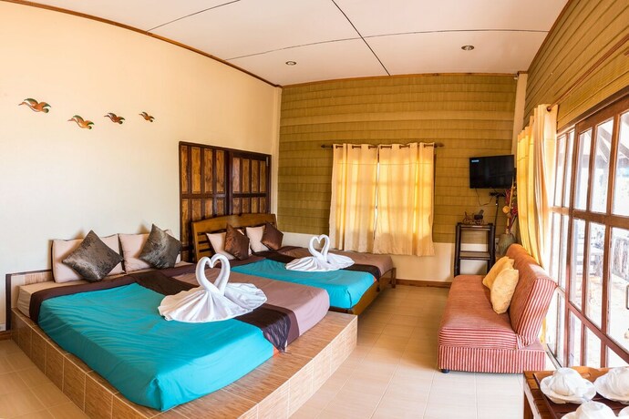 Imagen de la habitación del Hotel Baanboonpetch Resort. Foto 24